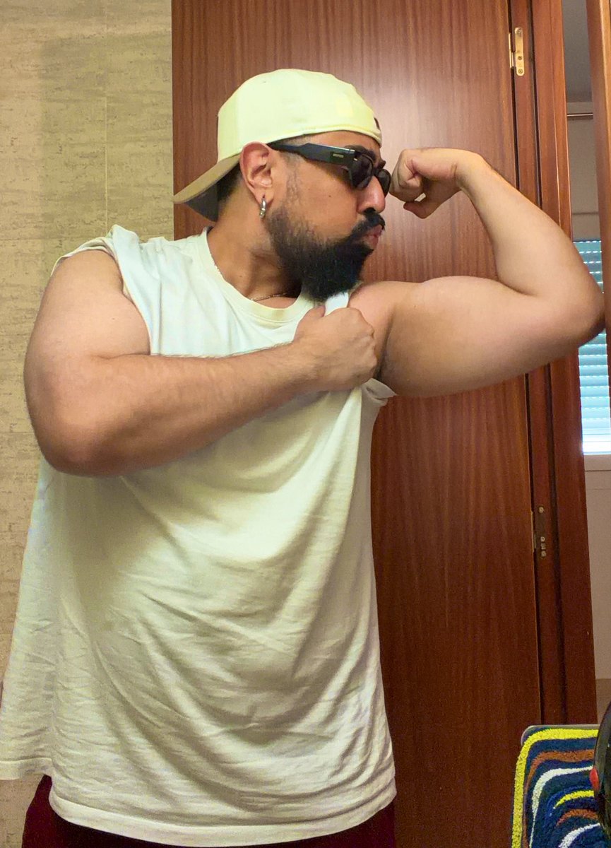 7heretic's tweet photo. Entrenar a 41° es de gua… gilipollas.
Quedaos en casita con el AA, hacedme caso 🫠🥵 https://t.co/gvxFziBJOW