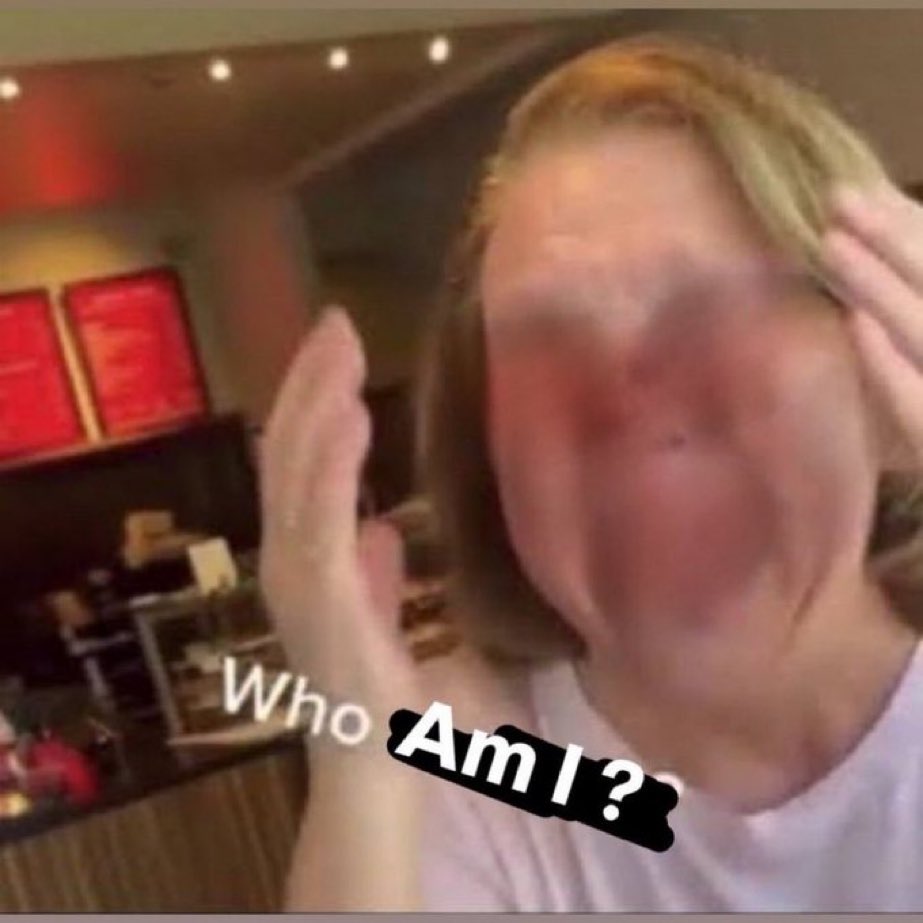 arc10000000's tweet photo. When u have identity issues https://t.co/kzELjfbC0F