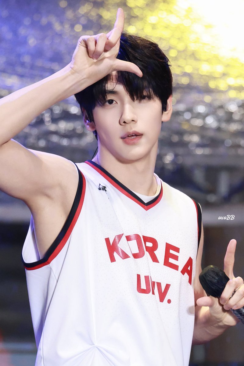 ndteam_label's tweet photo. kpop armpits ＿#SOOBIN

#armpit #수빈 #スビン #txt https://t.co/TxAdZBwuhj