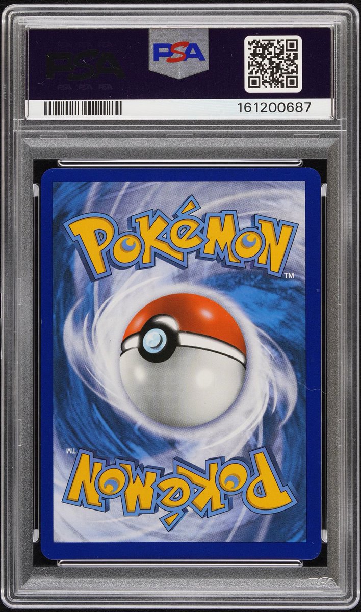 chanastycollect's tweet photo. @saligiafugiko62 Same thing happened on this guy for me but there is a crease basically spanning down the whole left side of the card and a dent across the bottom that I didn’t catch

Doesn’t show up on scans at all and I thought I got played lol https://t.co/XPolC2p7RW