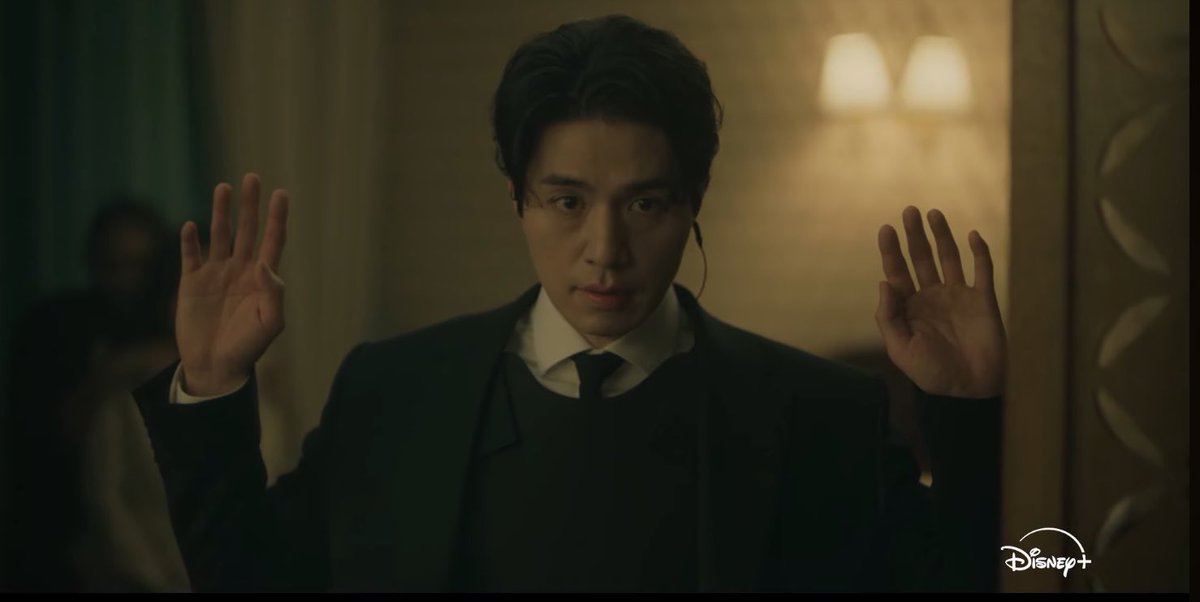 onchiwonchi's tweet photo. Jinman's history with the baddies and they find him hot too😭 #AShopForKillers_S2 https://t.co/1cifxCACrN