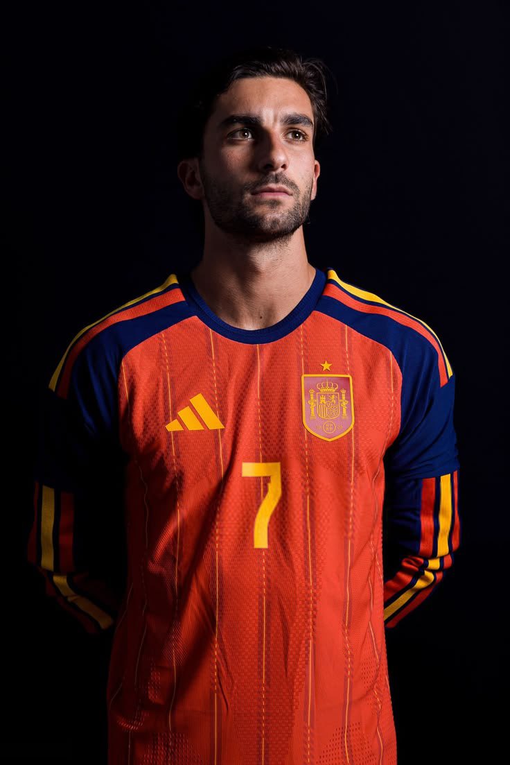 Ferran Torres 1 assist vs🇵🇹 1 goal vs🇦🇷 MVP🏆 tweet media