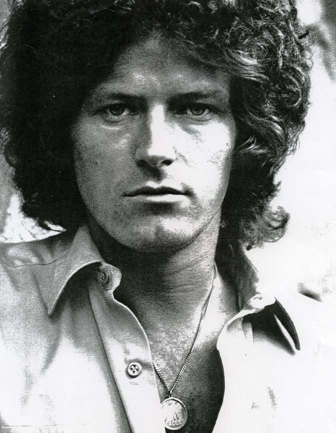 oldiesfmes's tweet photo. Una voz. Un estilo. Un puñado de canciones que ya forman parte de la historia.

🎂 Hoy Don Henley (Eagles) cumple 79 años.

📻 Oldies FM · La música que hay en ti https://t.co/k0FvZF8Ws2