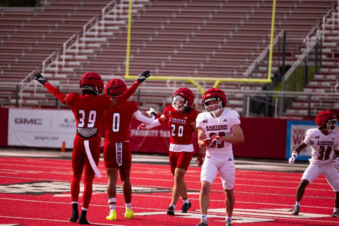 EWUFootball's tweet photo. Fall Camp is a week away for the Eags!

DETAILS 📰 https://t.co/V9ygJ7t1AL

#GoEags #EKG https://t.co/D6QKhr1P6f