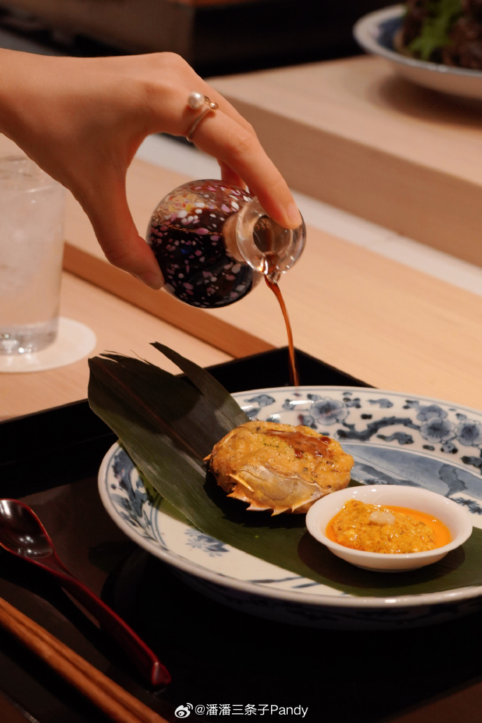 Abhaymandal93's tweet photo. Late-night warm reminder: A bowl of hot congee with preserved egg and pork is waiting for you here. No rush, just take your time, we’re always here. https://t.co/nDAJKzi9Y8