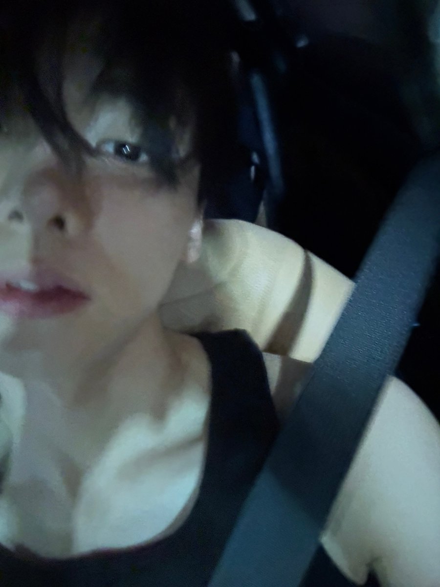 leeeeerosy's tweet photo. 상원이가 새벽 1시 50분애 이런사진보내면어떻게해야됨 https://t.co/OX9Awc8heM