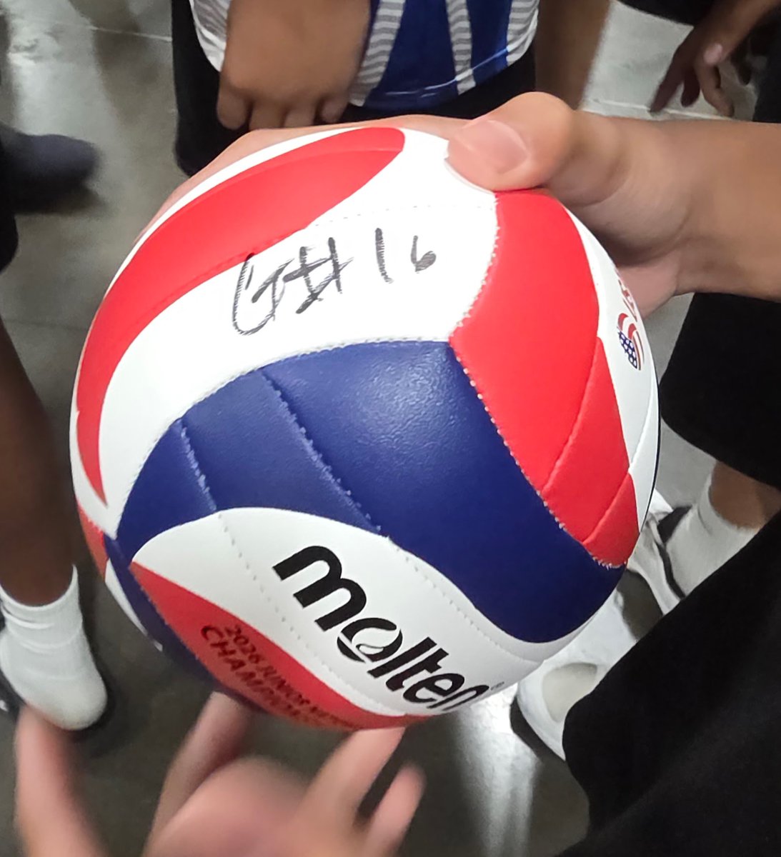 jyusi23's tweet photo. Cameron Thorne #16
UCLA Bruins Mens Volleyball
Middle Blocker https://t.co/R7q1j89wfm