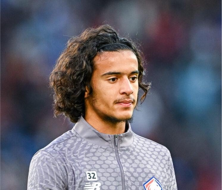FRBlueMoon's tweet photo. 🚨💣  Manchester City pense être proche d’un accord pour recruter le milieu de terrain de Lille, Ayyoub Bouaddi.

City ne souhaite pas le prêter en Ligue 1 pour poursuivre son développement. 

[via @talkSPORT] https://t.co/3JM0r2OpB5