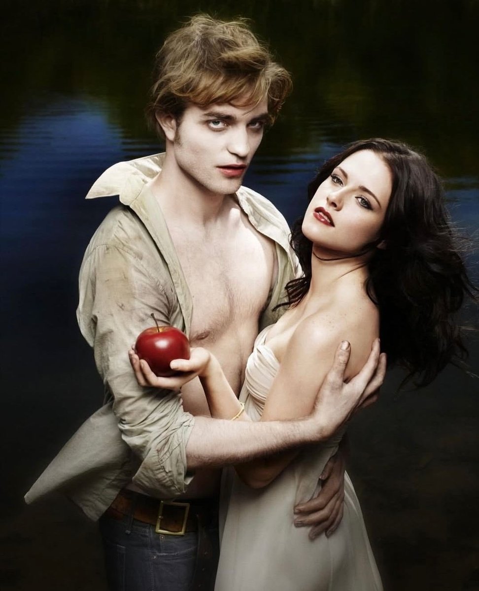 castcredits's tweet photo. promotional shoot for ‘Twilight’ (2008) https://t.co/F0vHrDkGVJ