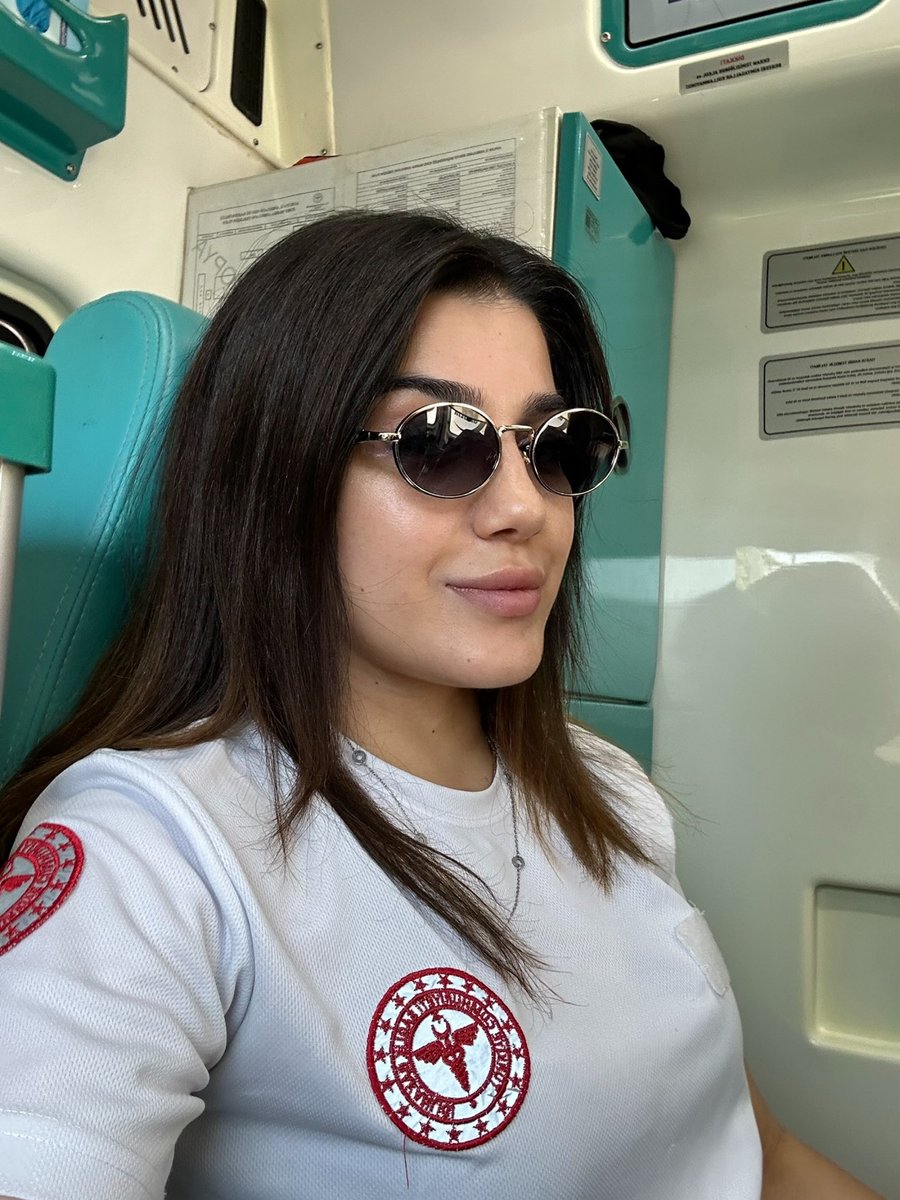 YSKYSK034's tweet photo. Paylaşmıyorum diye çalışmadığımı sanmanız üzüyor 🥹😅🚑 https://t.co/CPTXKn1Nop