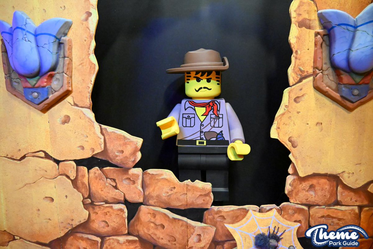 ThemeParkGuide's tweet photo. Did you know Laser Raiders has a secret target worth 2,007 points and its giant Pharaoh statue contains more than 200,000 LEGO bricks?
Read our full Behind the Bricks VIP Tour review now.
https://t.co/mApffauyP2
#LEGOLANDWindsor #LaserRaiders #BehindTheBricks https://t.co/qf730vRoZZ