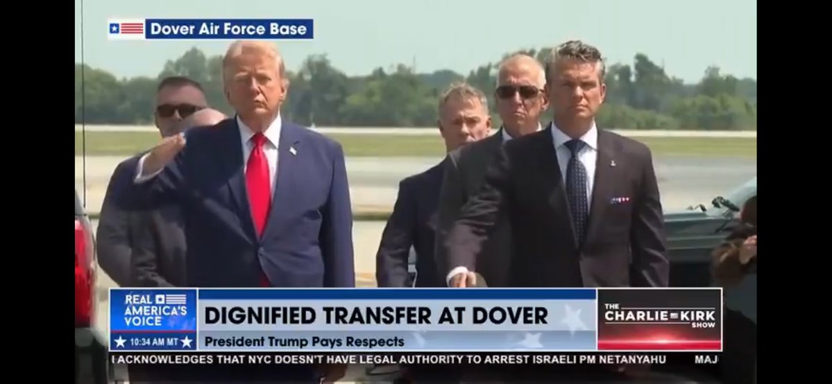 LimeriTweets's tweet photo. .-.
TRUMP STANDS FOR AMERICAN CASUALTIES

As we look at the fighting ahead
Americans are filling with dread

..it’s too late to mention
..Trump stands at attention

Because the troops that are returning are dead.

#iranwar #dignifiedtransfer #TrumpIsOnTheEpsteinList https://t.co/htsjqxOTSC
