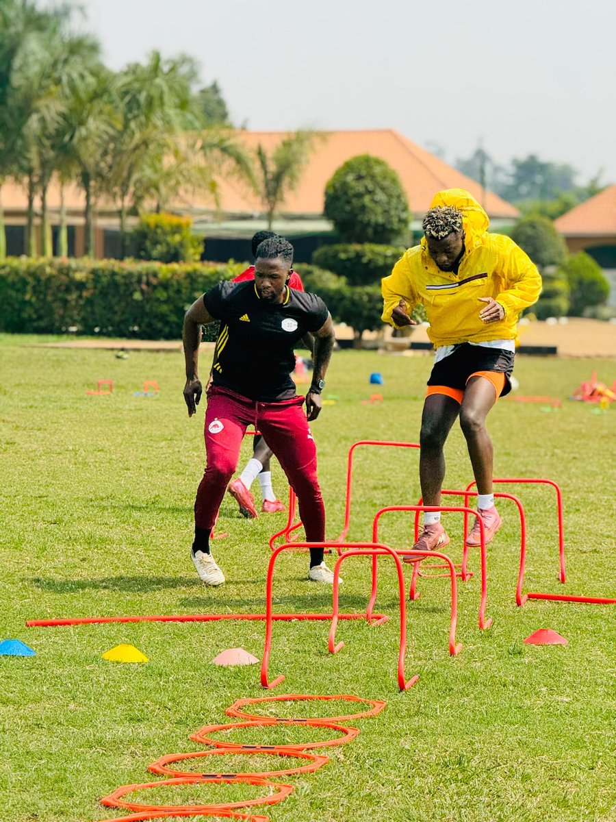 DjRoja's tweet photo. Breaking news:

Kwagaalana  loan  player Aka the saviour  trains today after a few weeks with injury… https://t.co/V73sUL2lxF