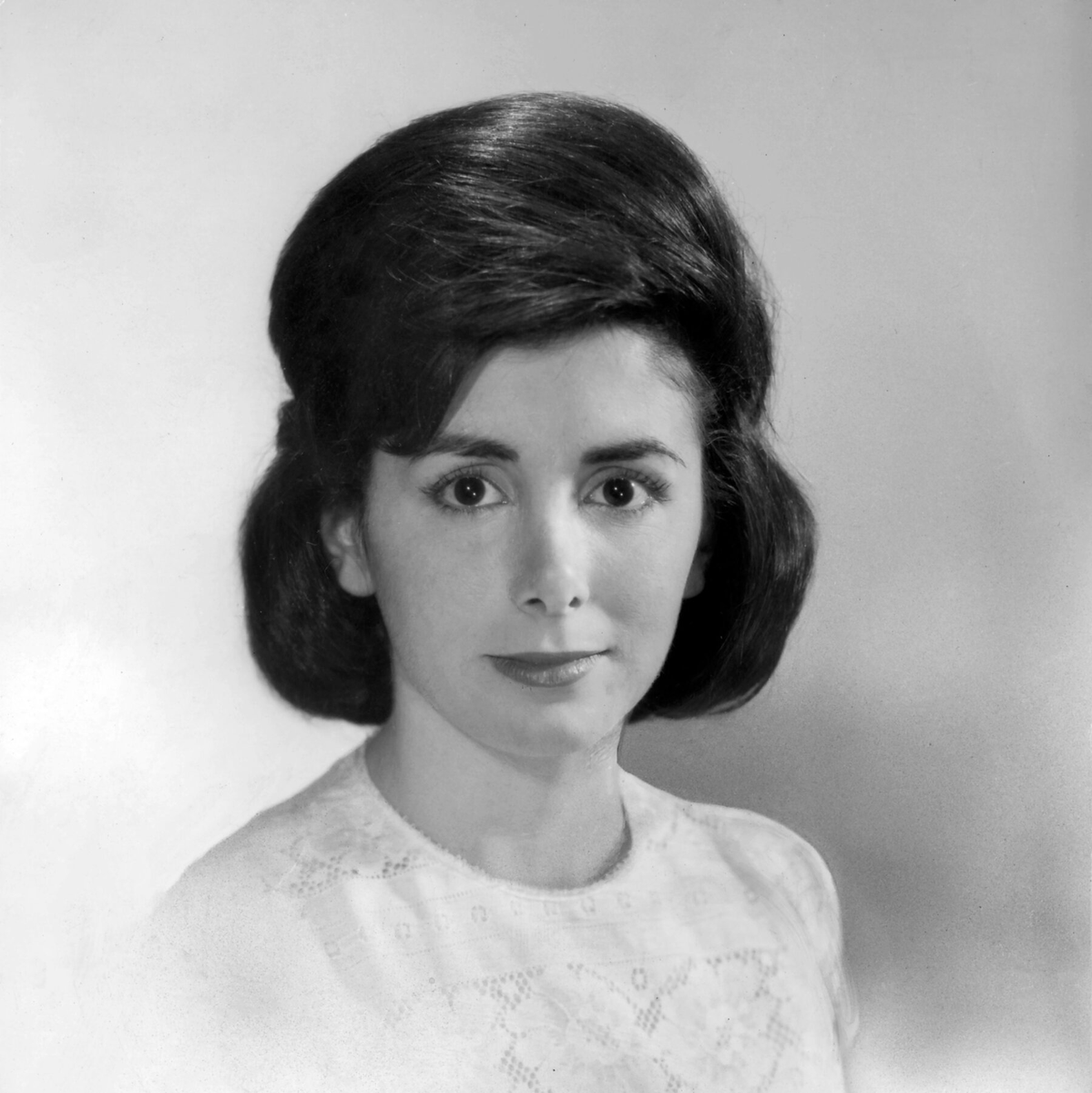 seth_fin's tweet photo. Nancy Pelosi made 949% returns from 2012 to 2024, while Warren Buffett (The best investor of our time) generated about 450%. 

Shall we call her the Oracle of Congress? https://t.co/JGzKhErhXQ