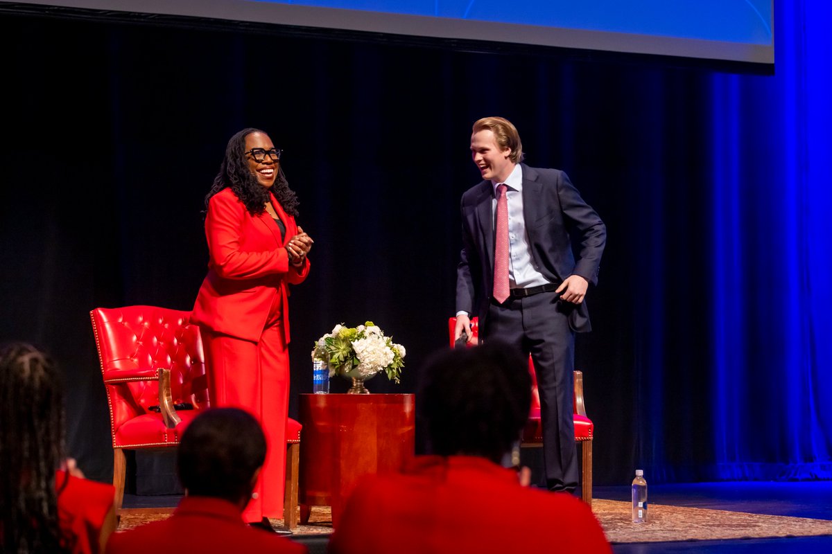 LynnPinker's tweet photo. During SMU’s Tate Distinguished Lecture Series in Dallas, U.S. Supreme Court Justice Ketanji Brown Jackson spoke about the importance of protecting an independent judiciary and preserving public trust in the courts. Learn more about the lecture here: https://t.co/gK9BfzdYQx https://t.co/eXZyUT3TWj