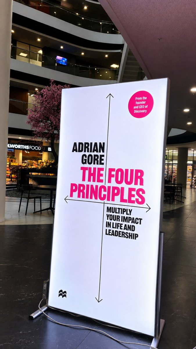 Shari7's tweet photo. Blessed to have been able to attend #ChapterZero , Adrian Gore's book launch earlier today at Discovery HQ! Inspirational! 💪🏼⭐#Leadershipgoals https://t.co/plJIWfTPGs