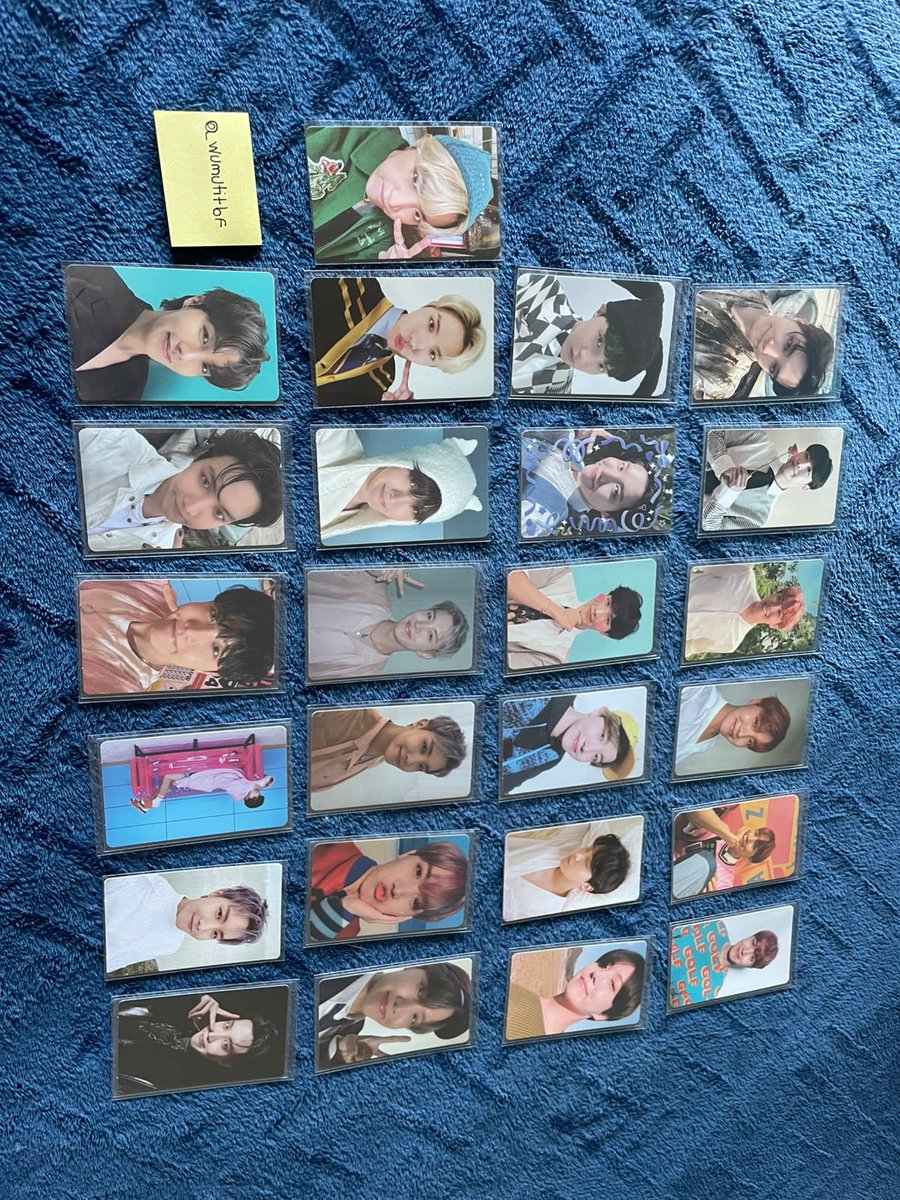wumutitbf's tweet photo. VENDO/VENDA JHOPE
— estou dropando minha coleção do hobi, todos os photocards estão em perfeito estado, vou deixar os preços no tweet de baixo e tenho meus fbs no meu fix!
— levando mais de um, desconto!

@tradingcardkpop @BtstradeBR https://t.co/pOA8Y4Z3b2