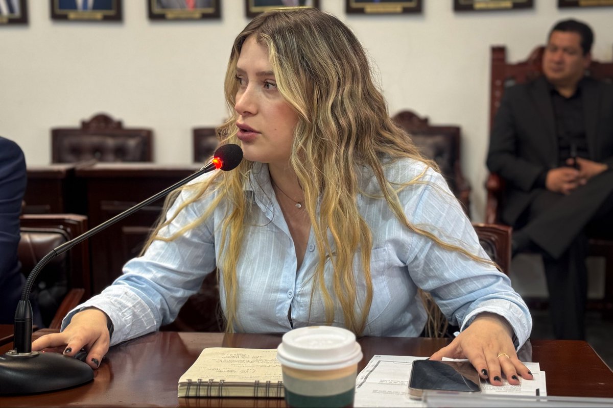 OFConcejoPasto's tweet photo. 📍“Tenemos que buscar la forma administrativa y financiera que cumpla con las necesidades operativas del Carnaval y evitar que el tema de vigencias futuras no nos permita cuidar a nuestros artistas y garantizar su aporte a la calidad y recursos económicos”, Alejandra Guerrero. https://t.co/YaUqdojFl7
