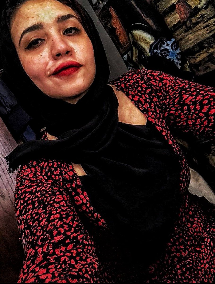 hijabbish9's tweet photo. اخدع يا خول لملكة الحجاب
الملكه هند العشري
الي عارفنها قليلين https://t.co/Nt3PONGDe3