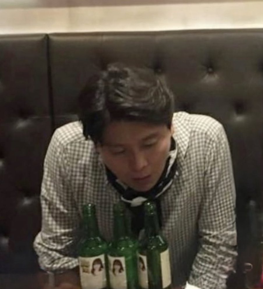 Hoondy_cool1994's tweet photo. ….네! https://t.co/UKMZcSSltj