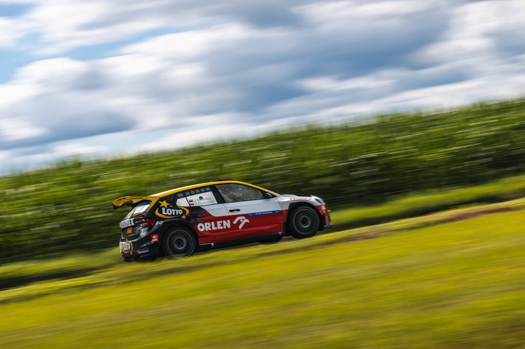 jakub_matulka's tweet photo. Ready for @rallypoland! 🇵🇱👊
@GrupaORLEN | @TeamORLEN | #ORLENdlaciebie | #LOTTO | @totalizator_sp | #Złomex | #LAKMA | #DBLogistic | #TGRecycling | #ParkPoniwiec | #Gliwice | @Michelin_Sport | #AutomobilklubZiemiTyskiej | #EvoTech https://t.co/iTbhT8lTlk