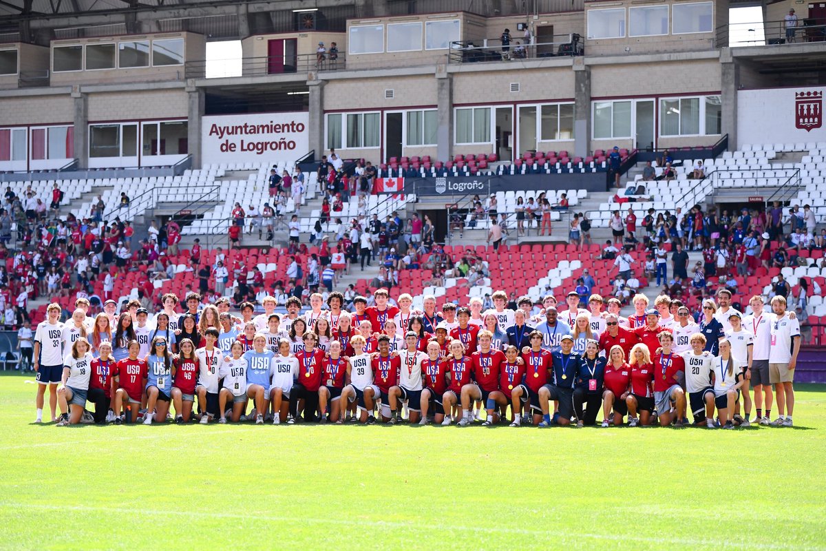 USAUltimate's tweet photo. Your 2026 U-20 U.S. National Team Delegation 🇺🇸

As we wrap up coverage from the 2026 WFDF WJUC, we conclude with one final shot of our team! Congratulations, Team USA! 

#PullForUS | #USAUltimate https://t.co/bhTyZjdBIT