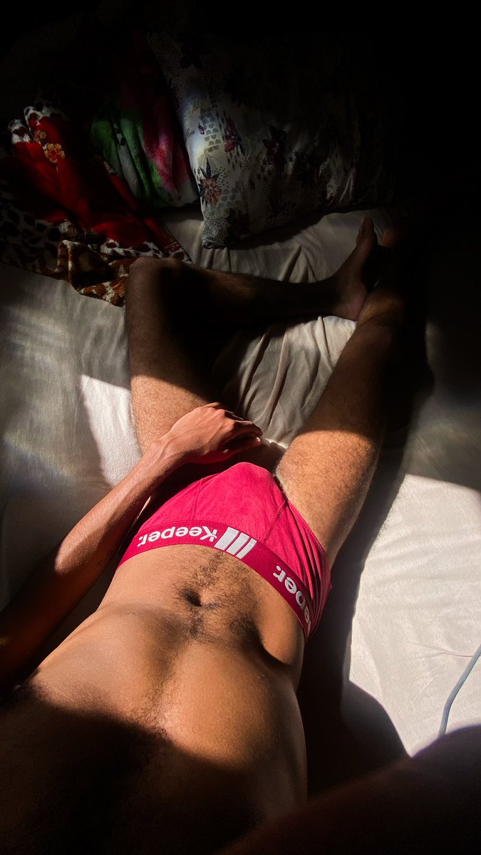 footthreefetish's tweet photo. ☀️ https://t.co/OSuDmH8RTR