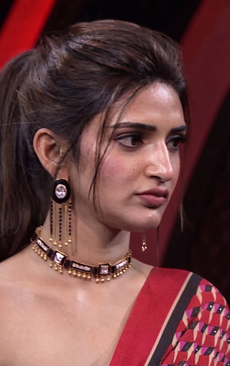 MassMayanti's tweet photo. the most kissable face of this generation
none other than Sree Leela https://t.co/H0iwSv1lZh
