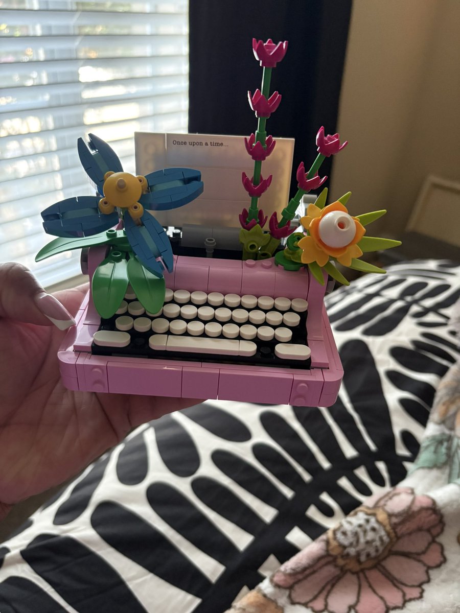 kayeeewhy's tweet photo. @ShonnieAlves EVERY time. I think they are so cute. I got the typewriter and the perfume bottle too! https://t.co/wWHkfvWMjv