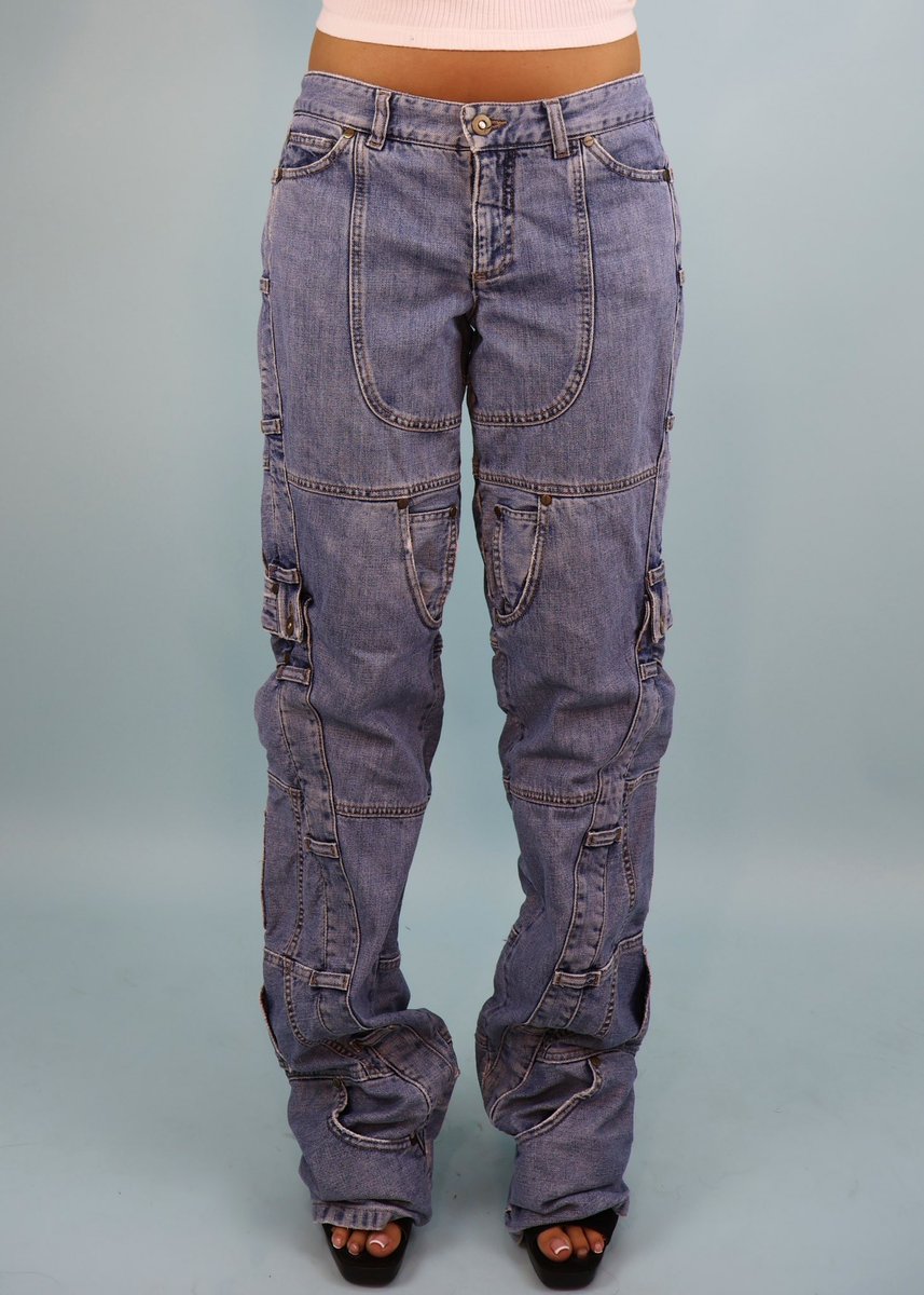 milldealss's tweet photo. vintage Alexander McQueen f/w 2003 multi pocket jeans https://t.co/l975xRjHoT