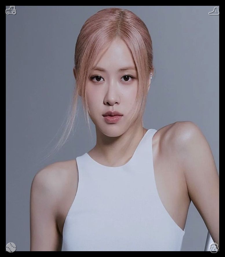 NoblesHeather's tweet photo. 💄👂
🛷Show enough respect to share your surroundings. 671923 “That girl no longer exists,” Elara stated, withdrawing her arm. “I’ve changed, Lila, and I won’t assist you. Leave now, before I reconsider and ensure you regret ever stepping foot here.” https://t.co/JiSAGpFyLN