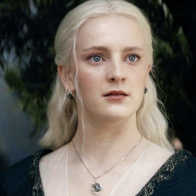 Belle_The_Cruel's tweet photo. Now that we have Galadriel and Celeborn together i can start a campaign for Phia to become our Celebrían https://t.co/QxBe2f5jTD