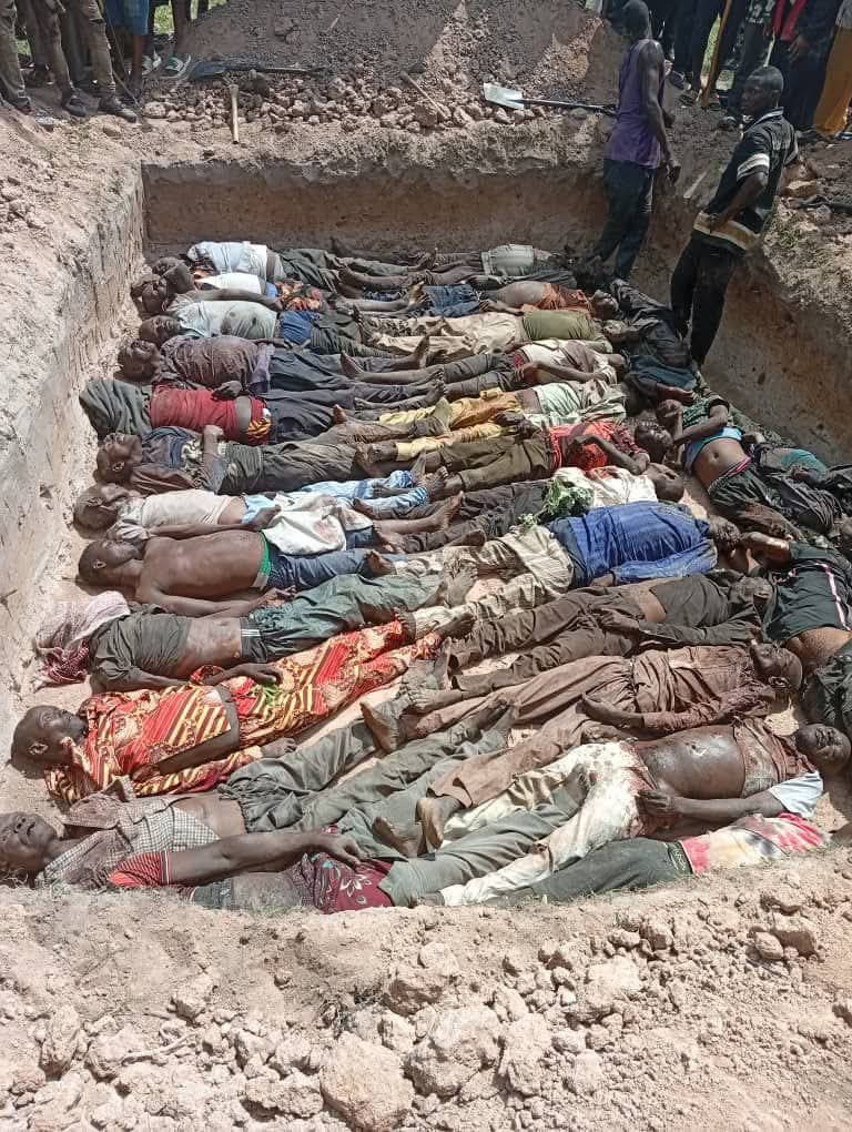 Emmaolins116498's tweet photo. @BRICSinfo #Ibrahim Traore, Burkina Faso 🇧🇫  president,  is the Best in African  countries, Because of this Sharia law, #Tinubu  Nigeria terrorist president  have killed over  one  million Christians ✝️  in Nigeria 🇳🇬  from 2025 to this  2026, Think  about  it's. https://t.co/igxNZu9iSJ