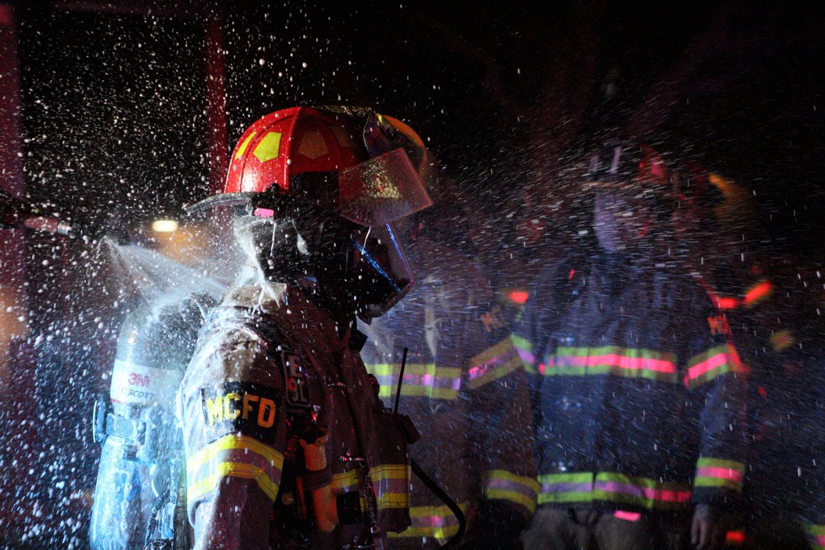 FfpThereal's tweet photo. Been awhile since I've been on here so I might as well give some updates: 
1. I am officially discontinuing fire photography within the next coming months due to discussions regarding encryption. 
2. I have entering my second semester of college studying computer science.
1/2 https://t.co/gQmhBAXoYD