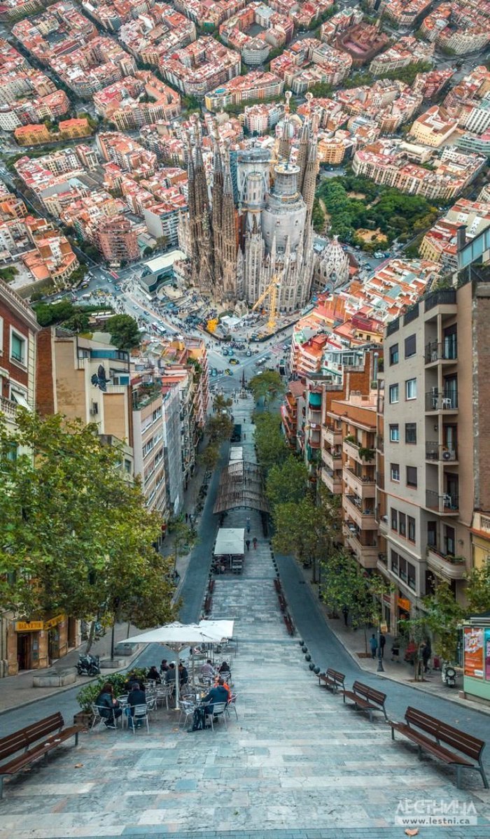 hikingtheglobe0's tweet photo. Guess the city without googling... https://t.co/jfGfqeOX6t