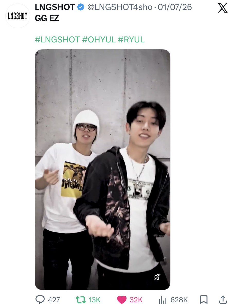 terjemahinRYUL's tweet photo. RT dan likes di challenge We buggin’ udah ngebalap challenge GGEZ… Padahal baru dipost 8 jam yang lalu😭 https://t.co/uHrBEXsdNX