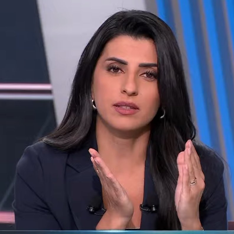 hanan_sa_malki's tweet photo. #لارا_نبهان👑
#الأخبار_الليلة🌃🕗 #الحدث💎🌴💚🌴💚🌴💚🌴💚🌴💚🌴💚🌴💚 #alarabiya #instagram #TV_media📺#Foto📸 #sky_news #uae #airq #gaza #aldawha #jordana #bbc #cnn #digitalart #alhadath #socialmedia #bayrut #aljazira #foxnews #foryou
@LaraNabhan https://t.co/cH6hrmsbmP