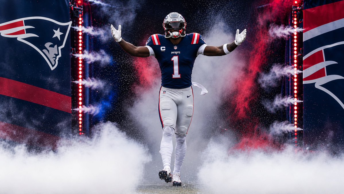 MayeFlowerFan's tweet photo. I’m so ready for AJ Brown. https://t.co/e5Ht7DVTX9