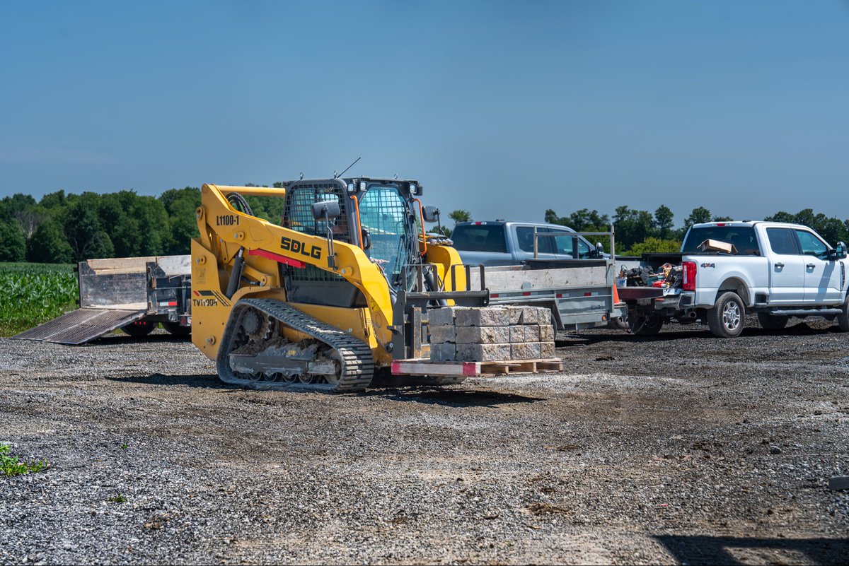 ETerrax52245's tweet photo. Let the work do the talking for us!
SDLG TV1100H track loader in work, for renting and purchasing contact us today for a quote! #sdlg #terrax
 #constructionequipment #trackloader #skidsteer #toronto https://t.co/B6TkZt36om