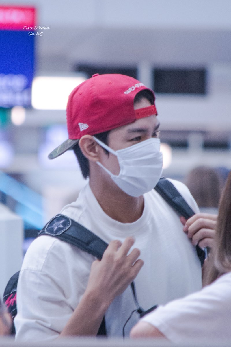 DarkPanther1128's tweet photo. 260721 HND 🛫
#송경일 #Kyungil #ギョンイル #1iL
#동해 #DONGHAE #ドンへ
#슈퍼주니어DnE #SuperJuniorDnE
#ALIVE
@1ilgram_x https://t.co/4RW5wD5krP