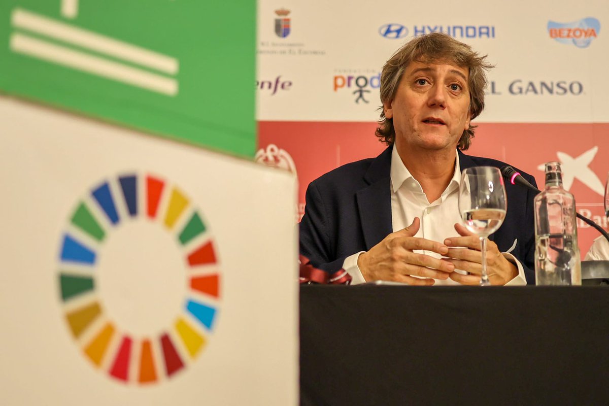 cmmsoria's tweet photo. Gracias a los @CursosVeranoUCM por invitarme a participar en este interesante foro sobre la Agenda 2030 y su importancia para garantizar la igualdad de oportunidades y la competitividad territorial. 

Una hoja de ruta que deben seguir todas las administraciones públicas y que responde a las necesidades que hoy por hoy tiene Castilla y León.