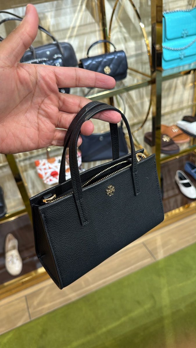 R_ForShop tweet picture