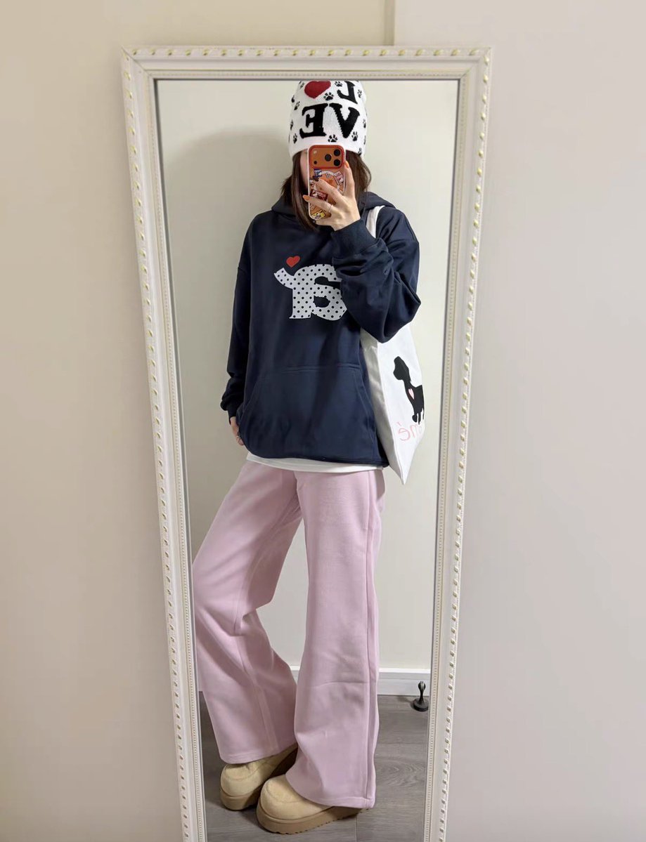 pnapno's tweet photo. Shan and Yezhi | Hoodie 

📏 Size : S, M, L, XL

🏷️ ราคา 690.- Free Shipping 📌

(Pre-order) รอสินค้า 10-15 วัน 💨

สั่งซื้อสอบถาม 🫧 https://t.co/0GABUxaRHP

#ShanandYezhi #พรีcryingcenter #cryingcenter #ส่งต่อcryingcenter #พรีของจีน #CryingCenterThailand https://t.co/BVsGiSut5h