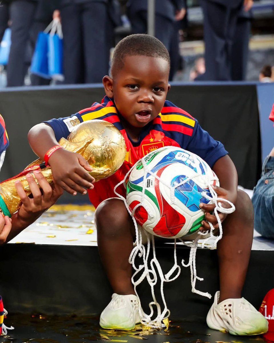 KemiPlug173's tweet photo. This boy is the main show
❤️
#football https://t.co/0GvfVdBWPW