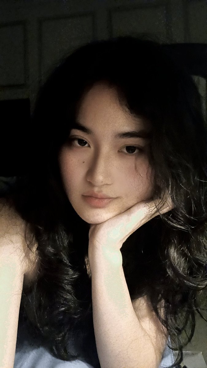 ☥ Diandra tweet media