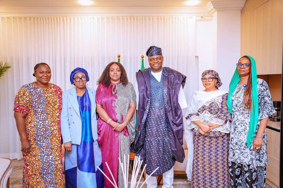 fanpr2024's tweet photo. I had the honor of leading a delegation of Female Architects of Nigeria on a courtesy visit to the *National Chairman of the APC, Prof. Nentawe Yilwatda Goshwe*. 

Our conversation centred on policy direction and nation building.a https://t.co/RZ6Mc3Ngdj