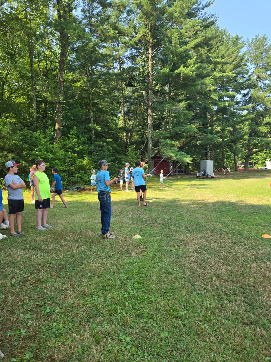 CampEdge1's tweet photo. 🎣🐟 Day 3 of Fishing Camp #2 Was Reel-y Amazing! 🐟🎣
Campers were reeling in tons of fish, enjoying time on the water, competing in casting contests, &amp; sharpening their skills through hands-on fishing clinics. #ExpectationOfSuccess #FishingFun #OutdoorAdventure #CatchOfTheDay https://t.co/BBsHh9XqTV