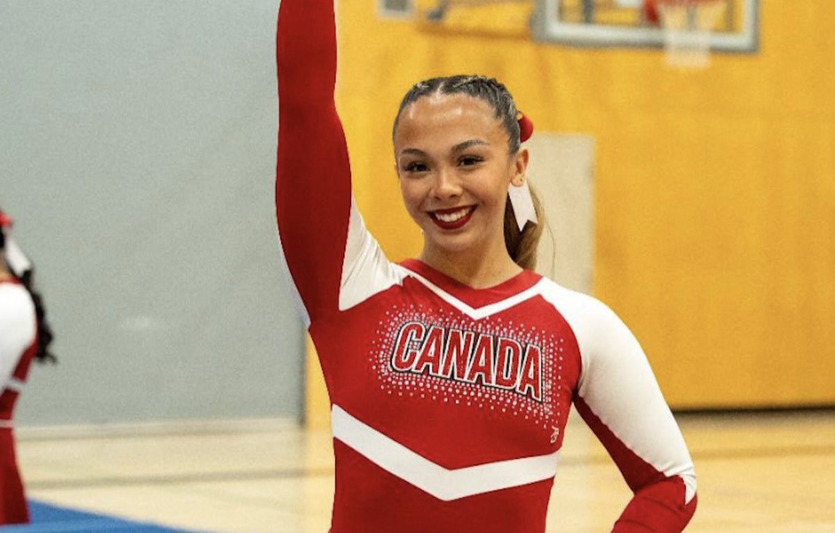 USPORTSca's tweet photo. ➡️ Hourston helps UBC make history in cheerleading on the international stage

➡️ Hourston aide l’UBC à écrire l’histoire en cheerleading sur la scène internationale

EN: https://t.co/0cC7RUjyef
FR: https://t.co/cTV1CMroQW https://t.co/yXkfr6Licf