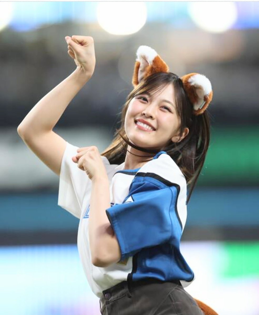 アキ　♥️♥️ 303 💙💚🦊🤘💃😆😍💕