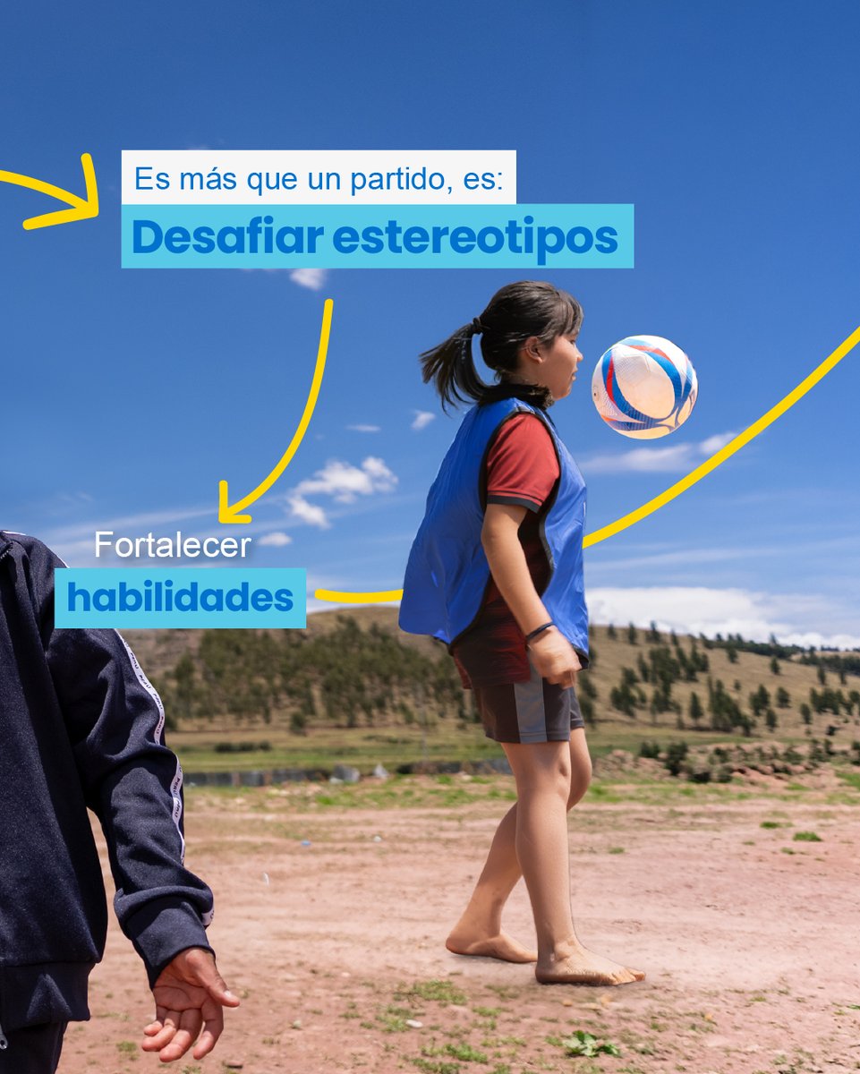 Plan_Ecuador's tweet photo. ⚽ Cuando una niña ingresa a la cancha, mucho más que un balón empieza a moverse: se rompen  estereotipos, se construyen redes, se abren conversaciones sobre derechos, autonomía y futuro. La cancha también es suya.

#CambiemosElJuego 
Conoce el proyecto: https://t.co/eSDmnSCvDk https://t.co/GBtVM7Rhog
